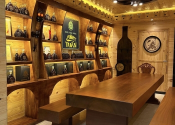 Cách Thức Uống Rượu Phù Hợp Với Món Ăn, Không Gian